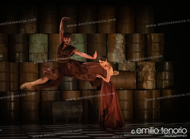 ETER.COM - Antigona de Ullate - Teatros del Canal - © Emilio Tenorio